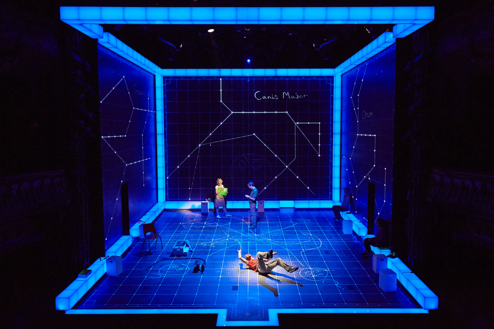 curious-incident-of-the-dog-in-the-night-time-01