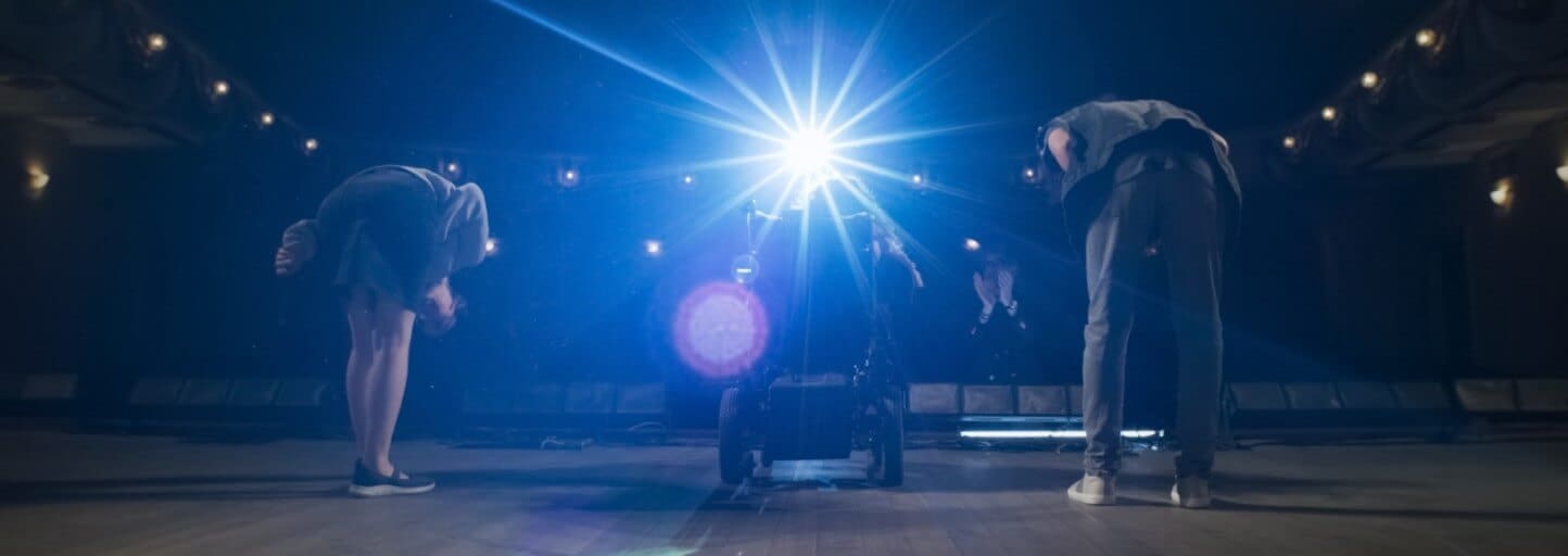 banner_from-stage-to-screen_-the-evolution-of-set-design