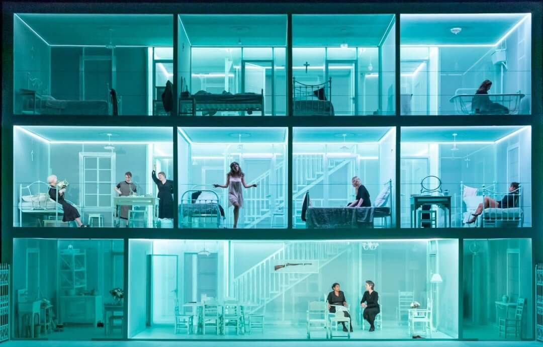 the-house-of-bernarda-alba-company-at-the-national-theatre-c-marc-brenner_5237